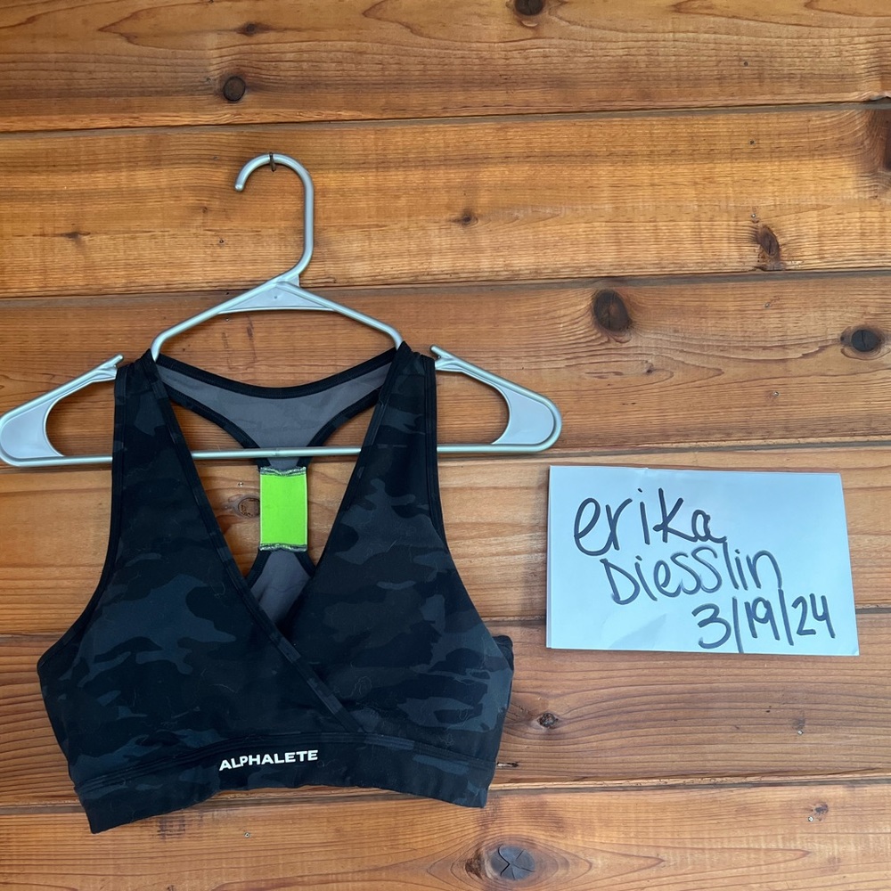 Alphalete Camo Bra